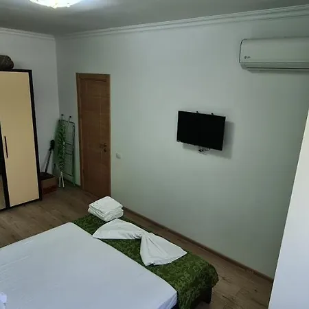 Apartament 2 Parter Solid Cazino *
