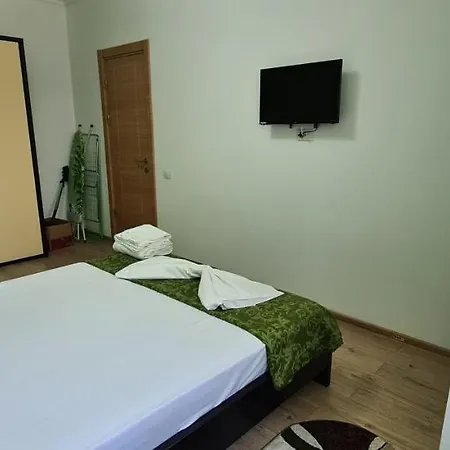 Apartament 2 Parter Solid Cazino Mamaia